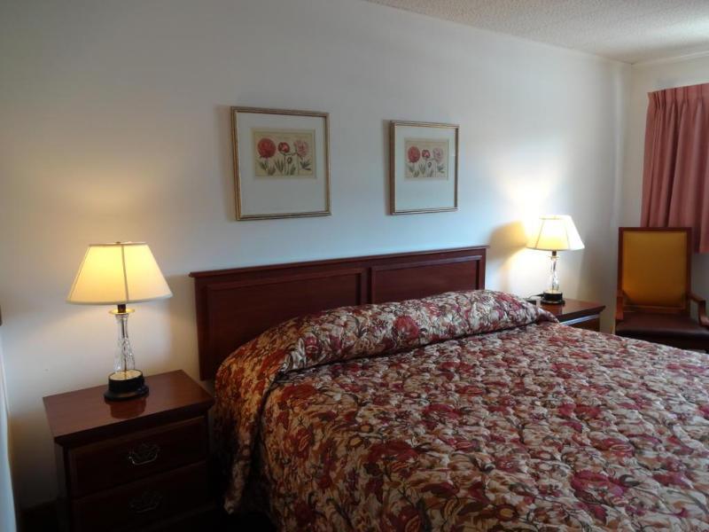Gorham Motor Inn Bagian luar foto